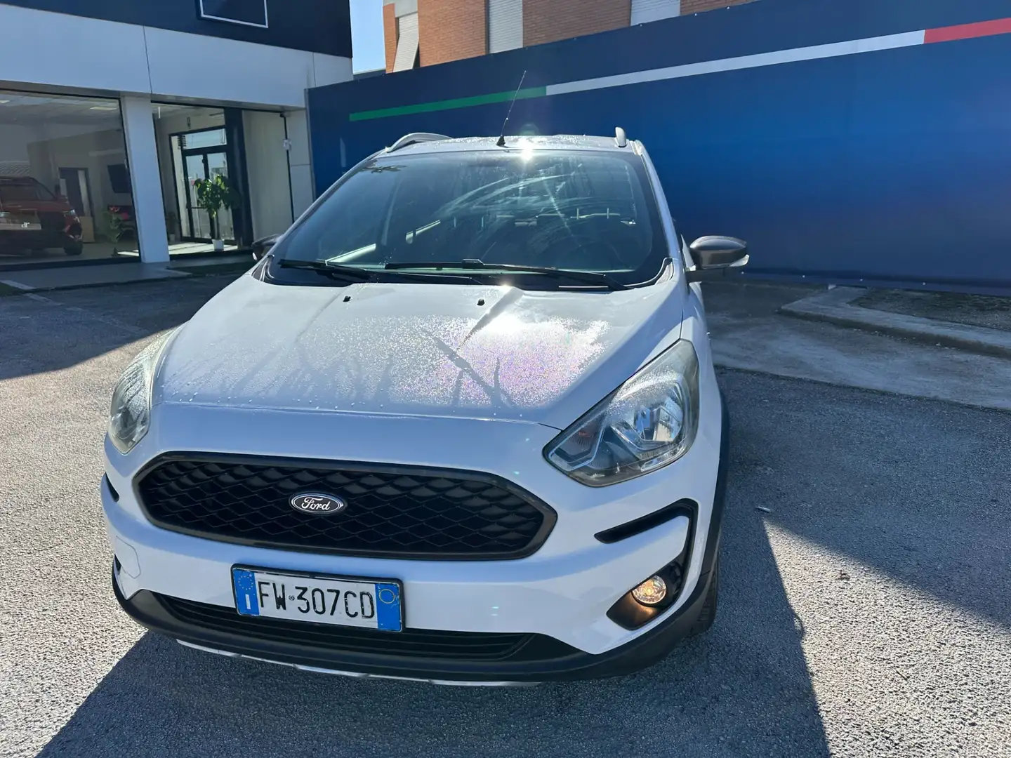 Ford Ka/Ka+ 1.2 85 CV Start&Stop Active Bianco - 1