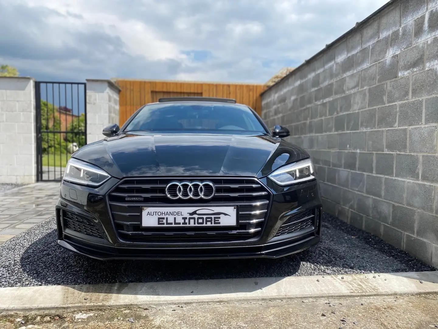Audi A5 Sportback 3.0 TDi Quattro S Line Keyless Pano Full Zwart - 2