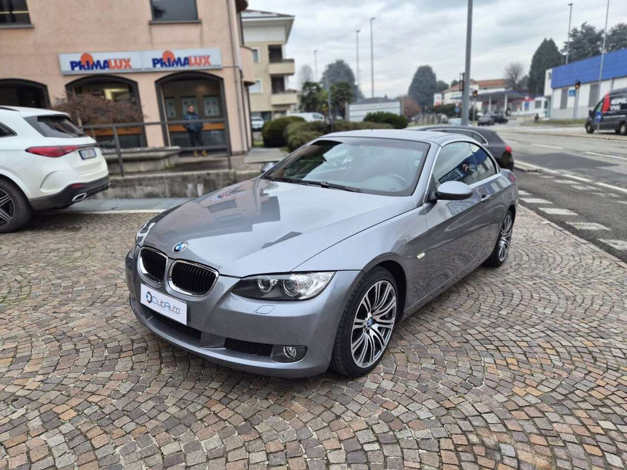 BMW 320 320i cabrio Attiva 170cv