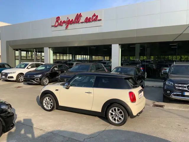 MINI 1.5 Cooper D Business