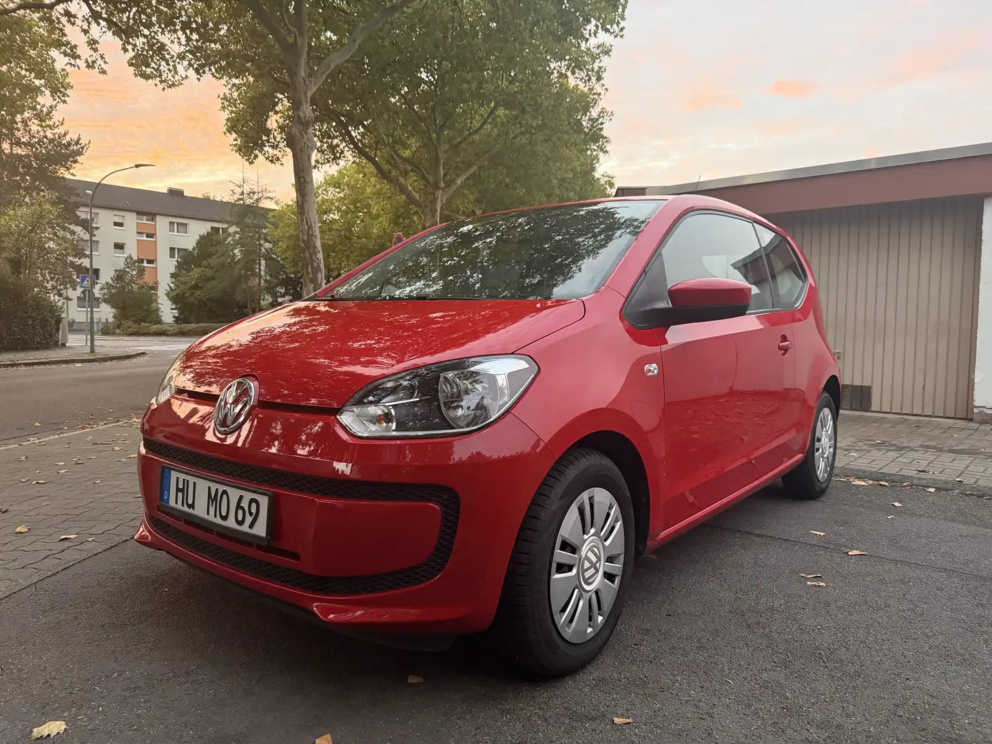 Volkswagen up! take Rot - 1