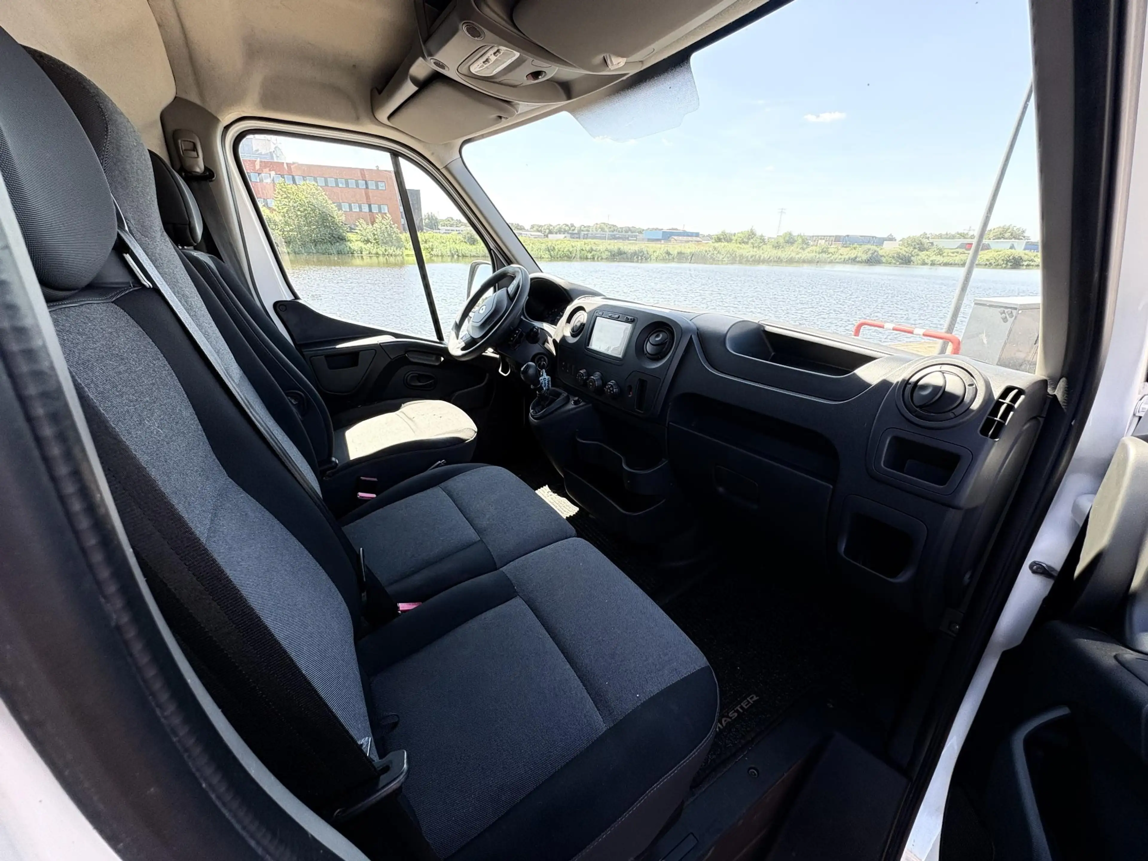 Renault Master T35 2.3 dCi L2H2 MARGE | NW APK | AC | CRUISE | CA — photo 5