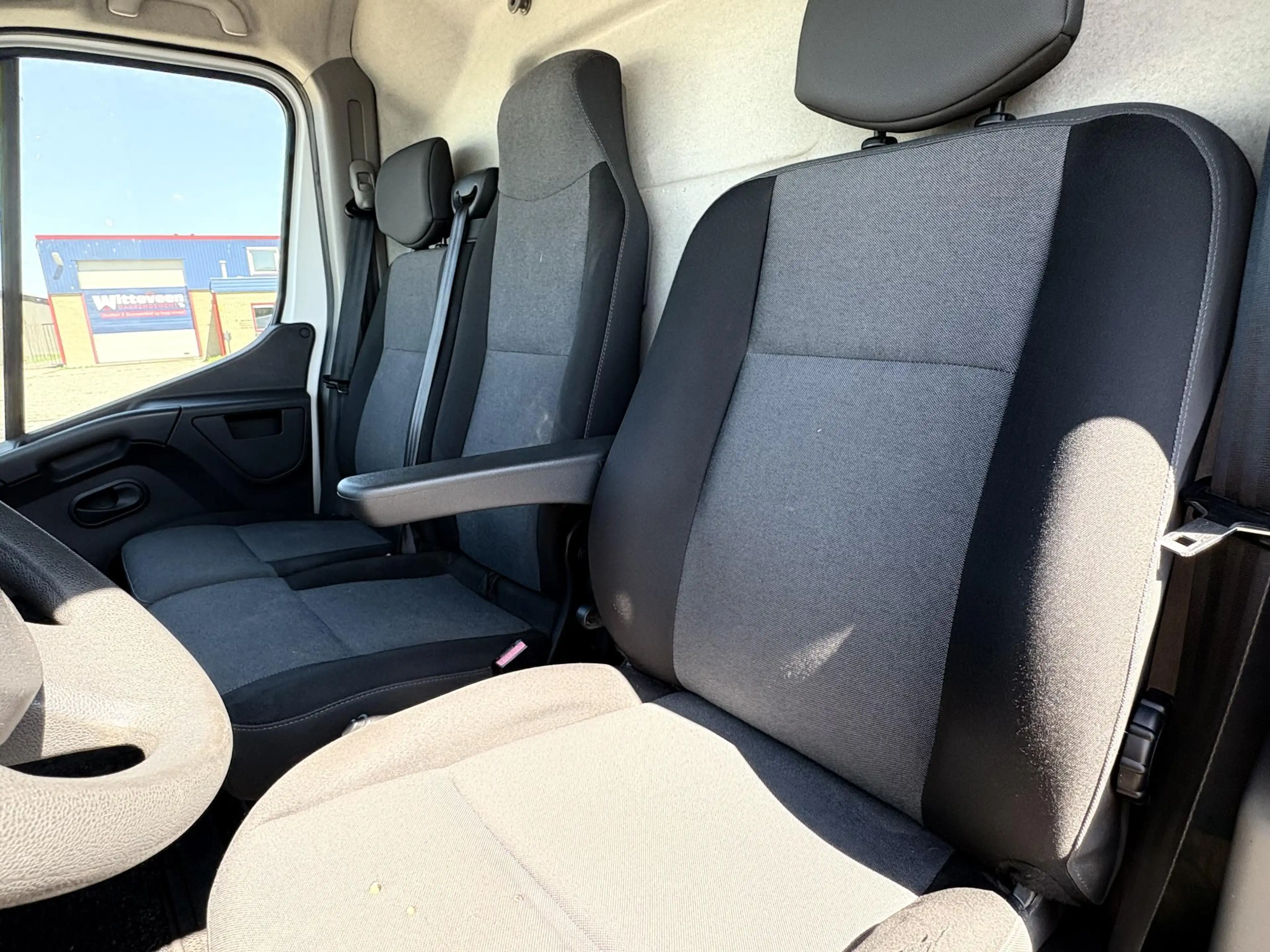 Renault Master T35 2.3 dCi L2H2 MARGE | NW APK | AC | CRUISE | CA — photo 11