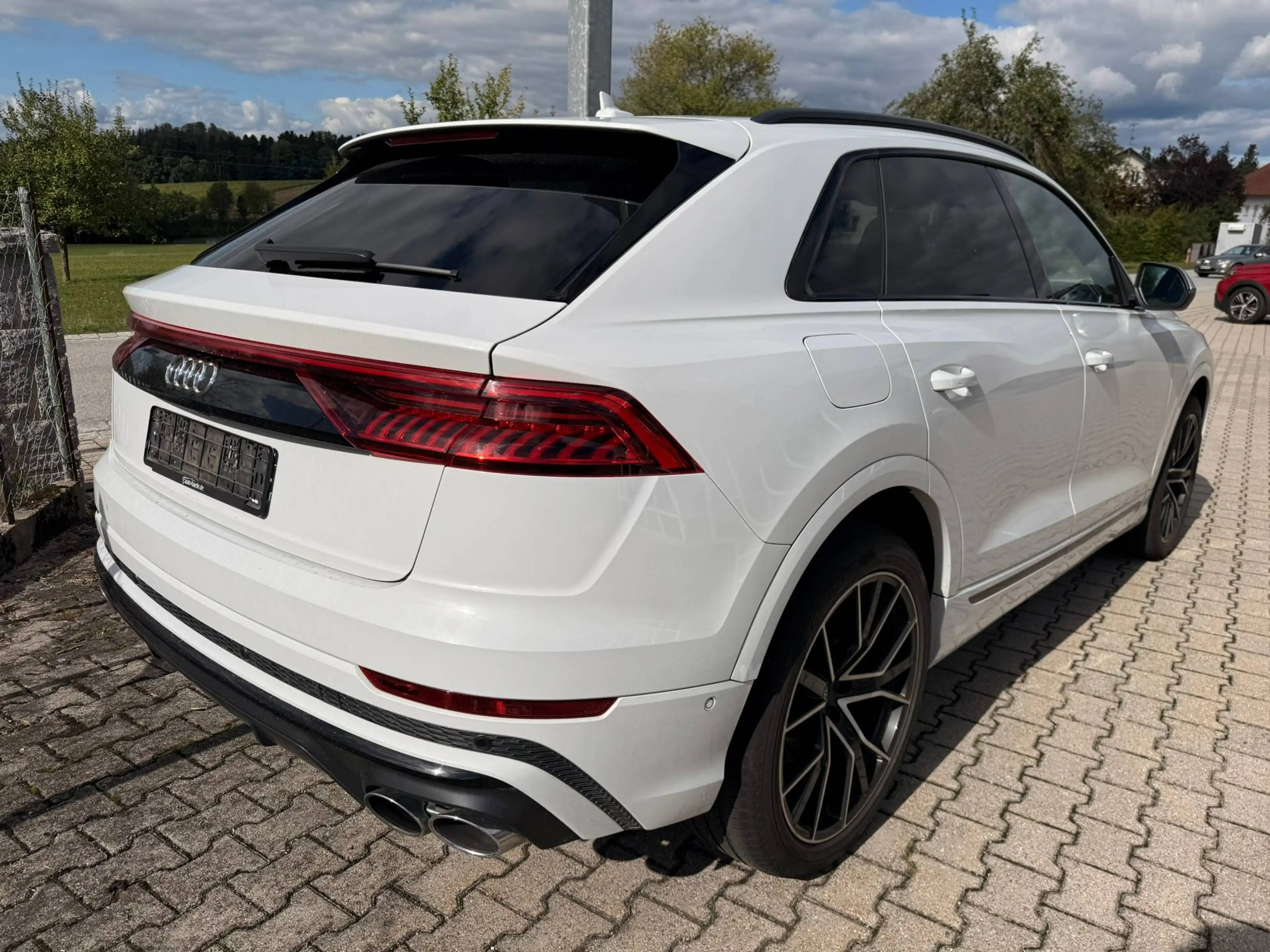 Audi SQ8 4.0 TDI quattro,AHK,Pano,360°,4xSzhg,Sitzklima,Leder,Navi, 8 fach — photo 5