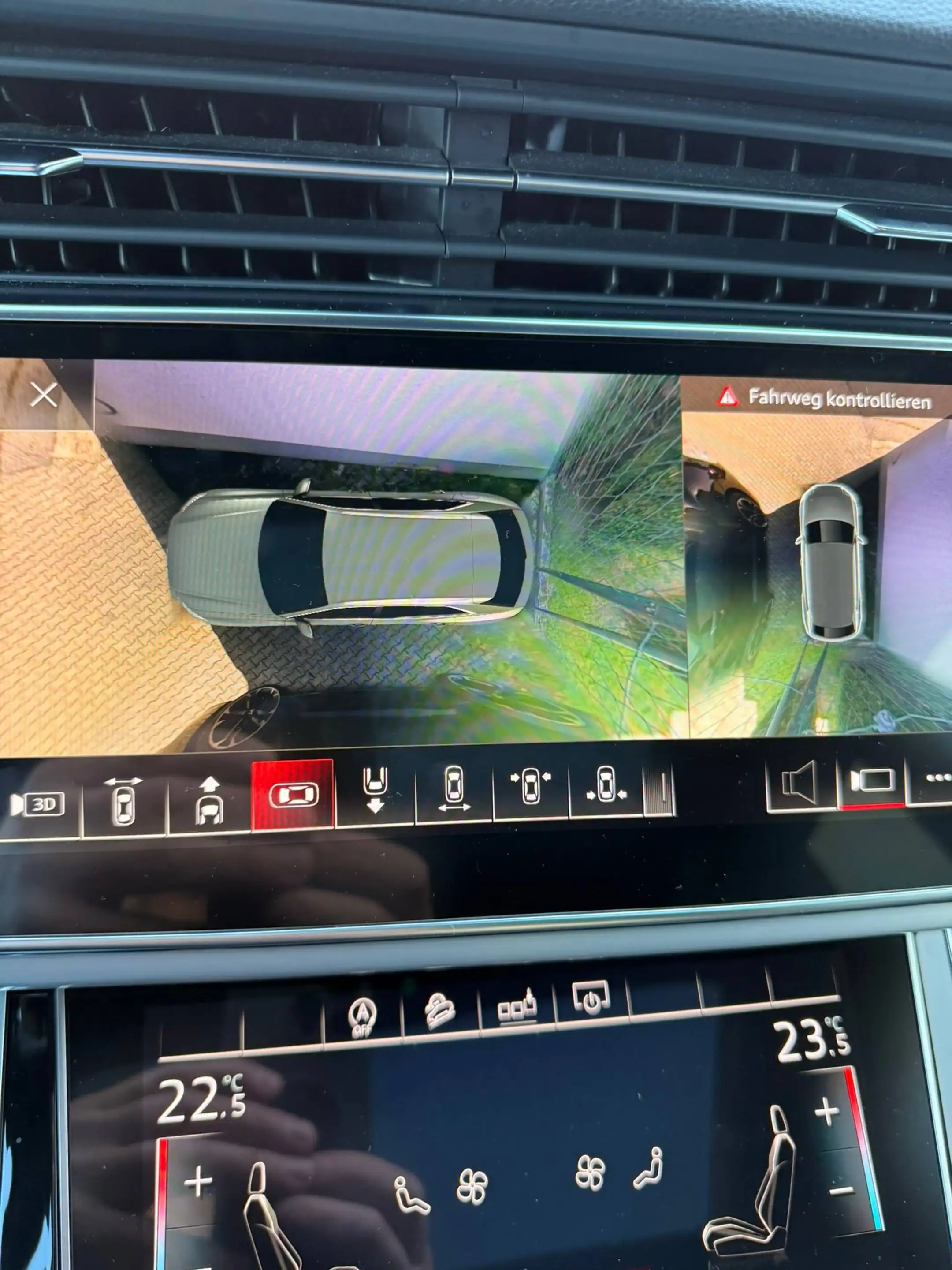 Audi SQ8 4.0 TDI quattro,AHK,Pano,360°,4xSzhg,Sitzklima,Leder,Navi, 8 fach — photo 30