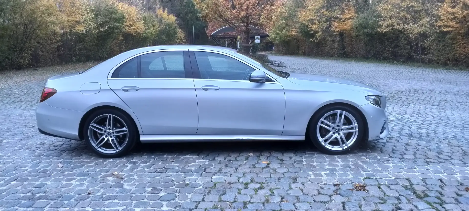 Mercedes-Benz E 200 E 200 d Business Solution (EU6d-TEMP) Grijs - 2