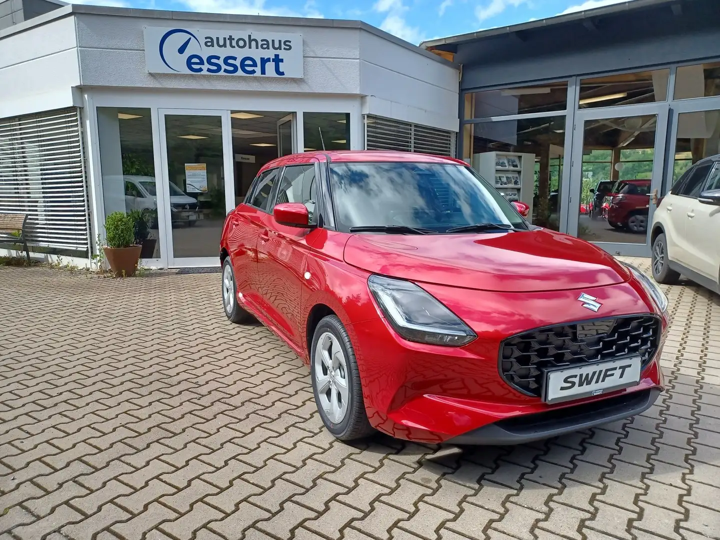 Suzuki Swift 1.2 Hybrid CVT Comfort Automatik Mit 5 Jahre Gar. Rood - 2