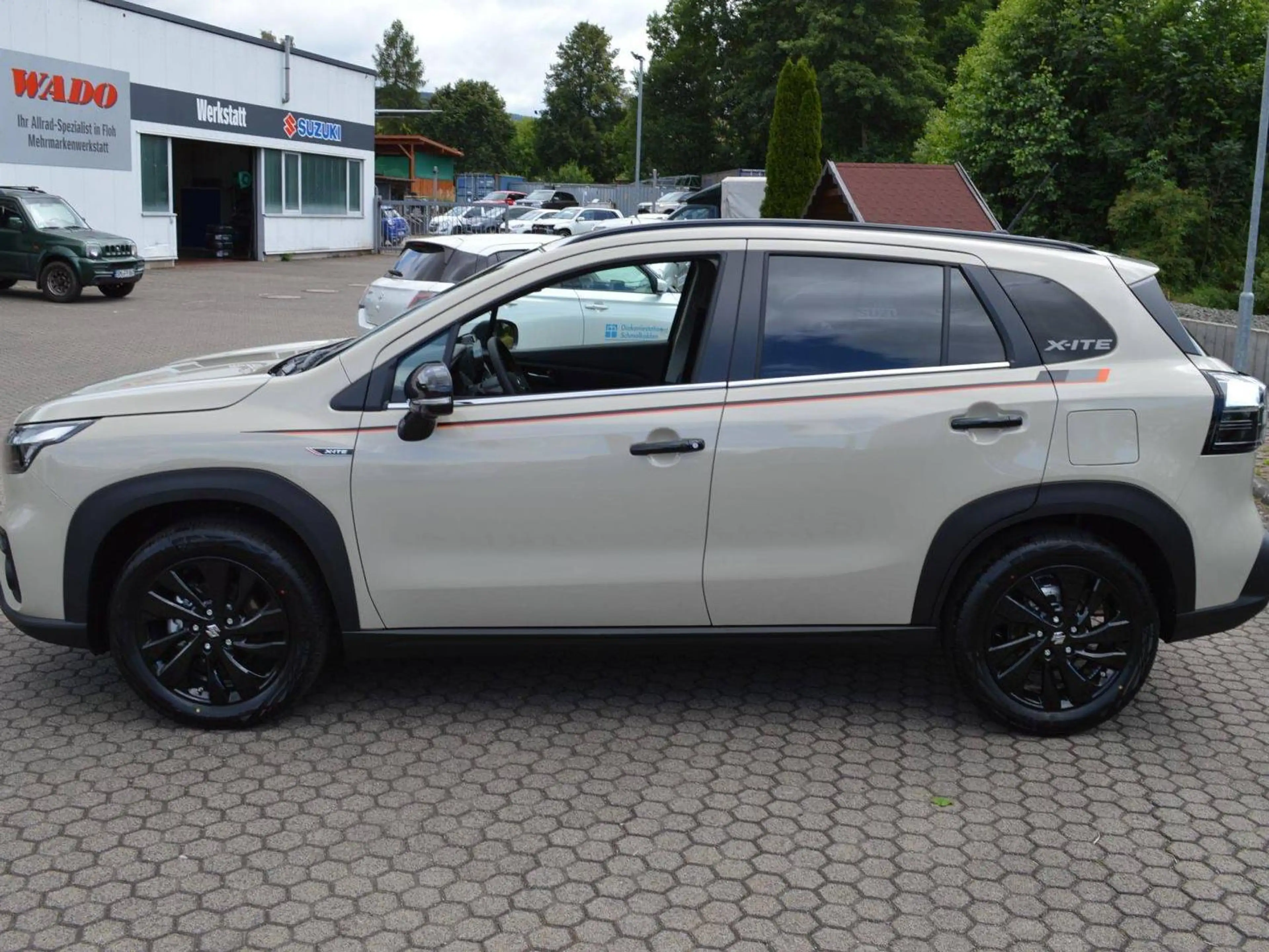 Suzuki S-Cross S-Cross 1.4 Boosterjet Hybrid ALLGRIP Comfort+ SOMO "X-ITE" WRÄ* — photo 4