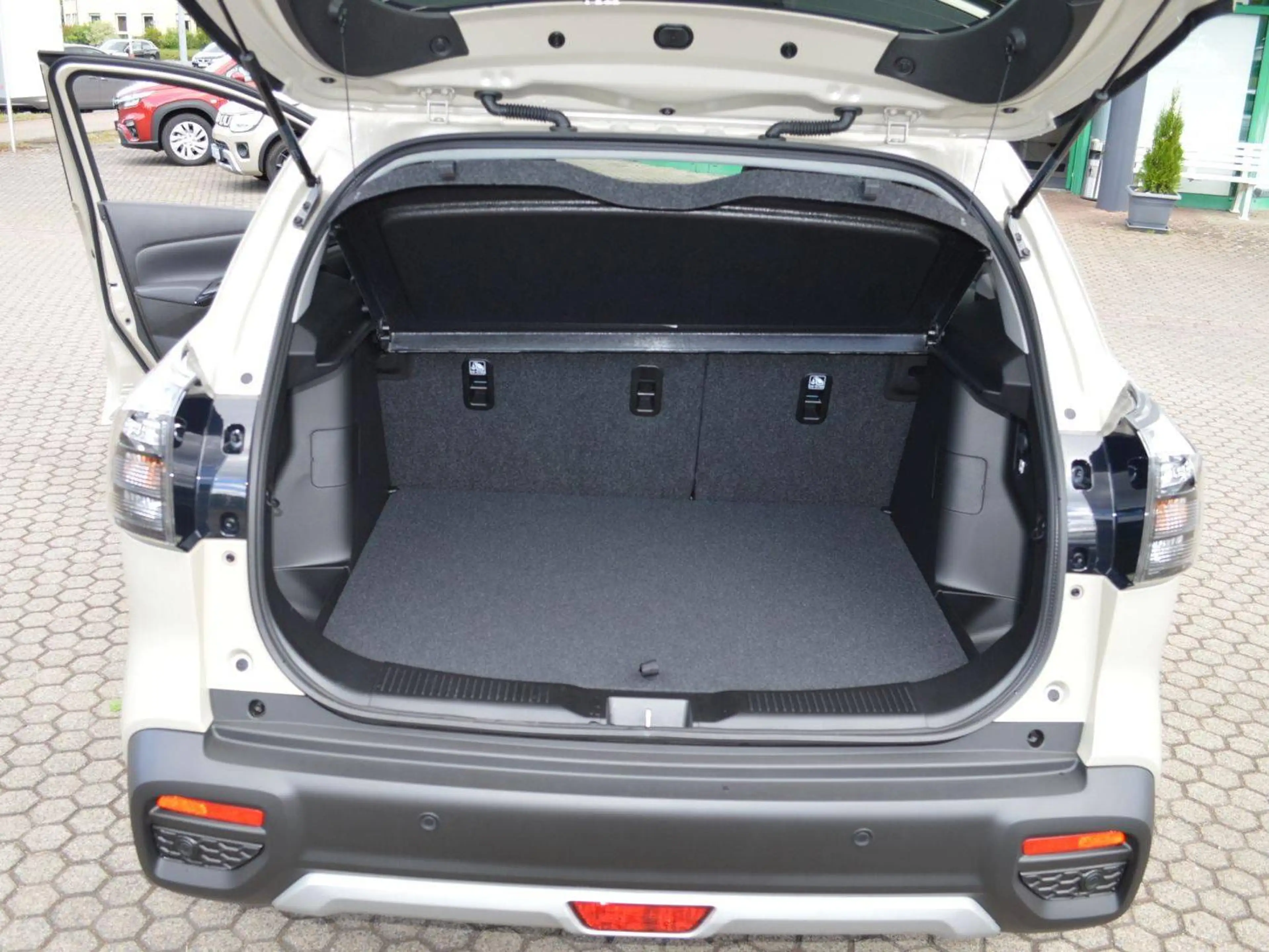 Suzuki S-Cross S-Cross 1.4 Boosterjet Hybrid ALLGRIP Comfort+ SOMO "X-ITE" WRÄ* — photo 14