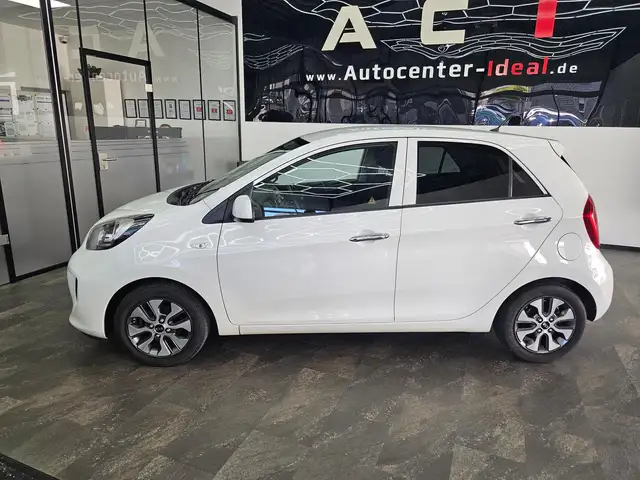 Kia Picanto view 3