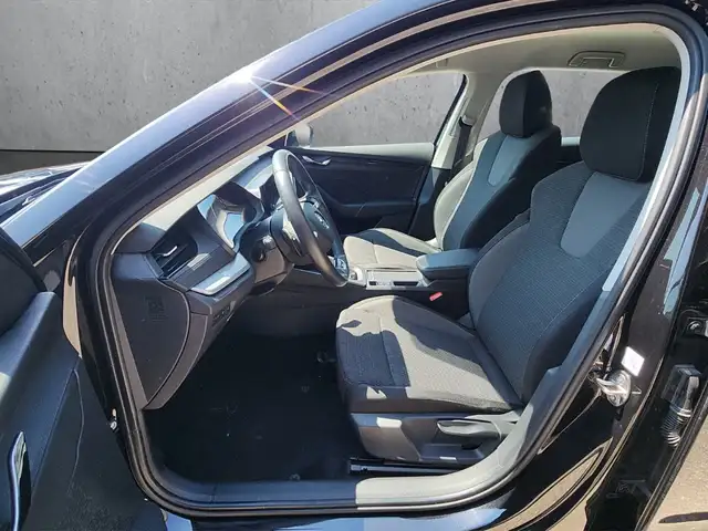 Skoda Octavia view 9