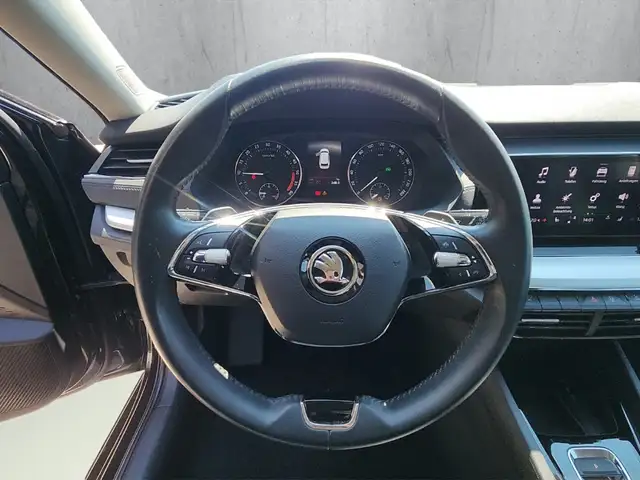 Skoda Octavia view 10
