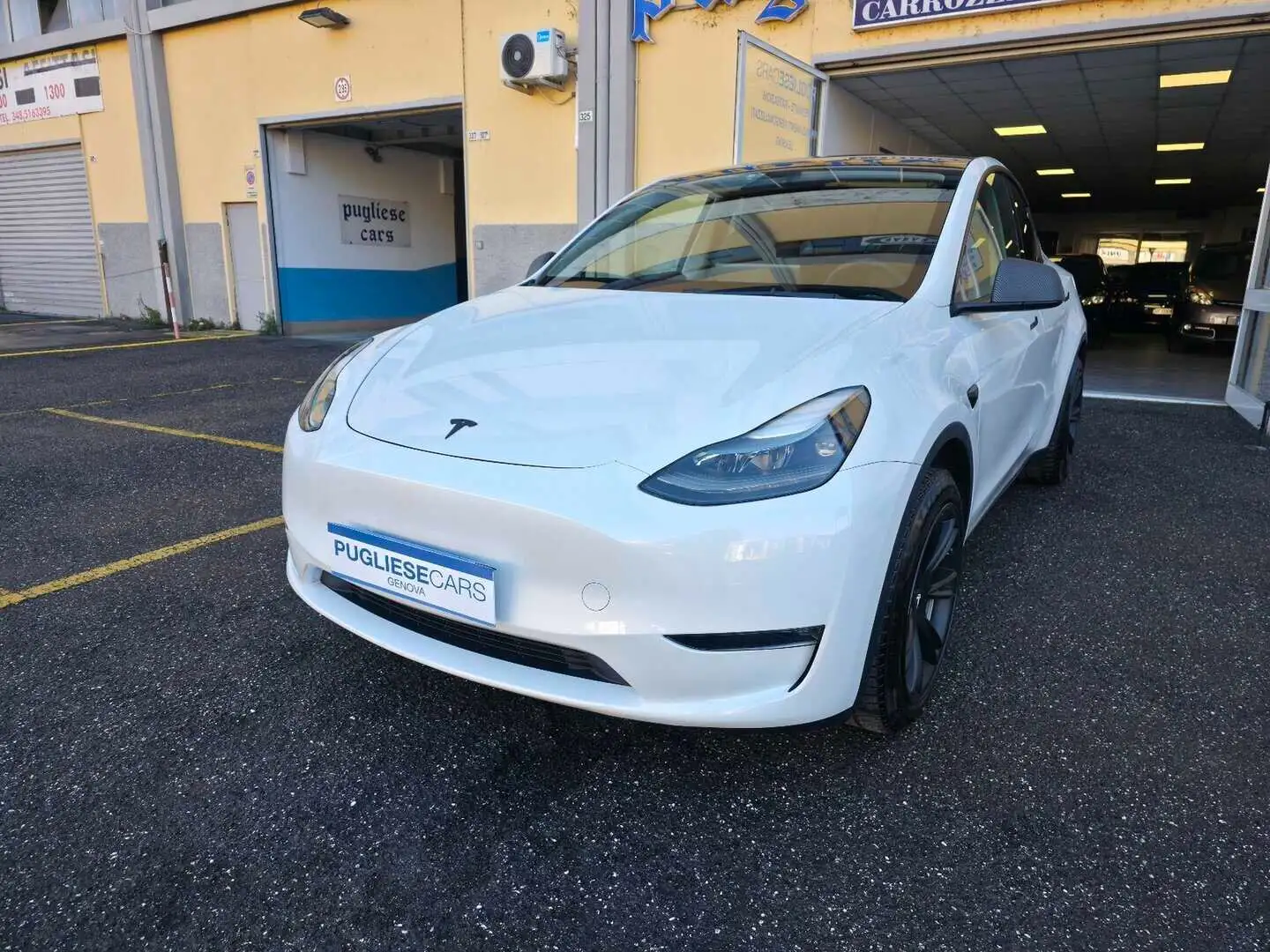 Tesla Model Y Long Range Dual Motor awd Blanc - 1
