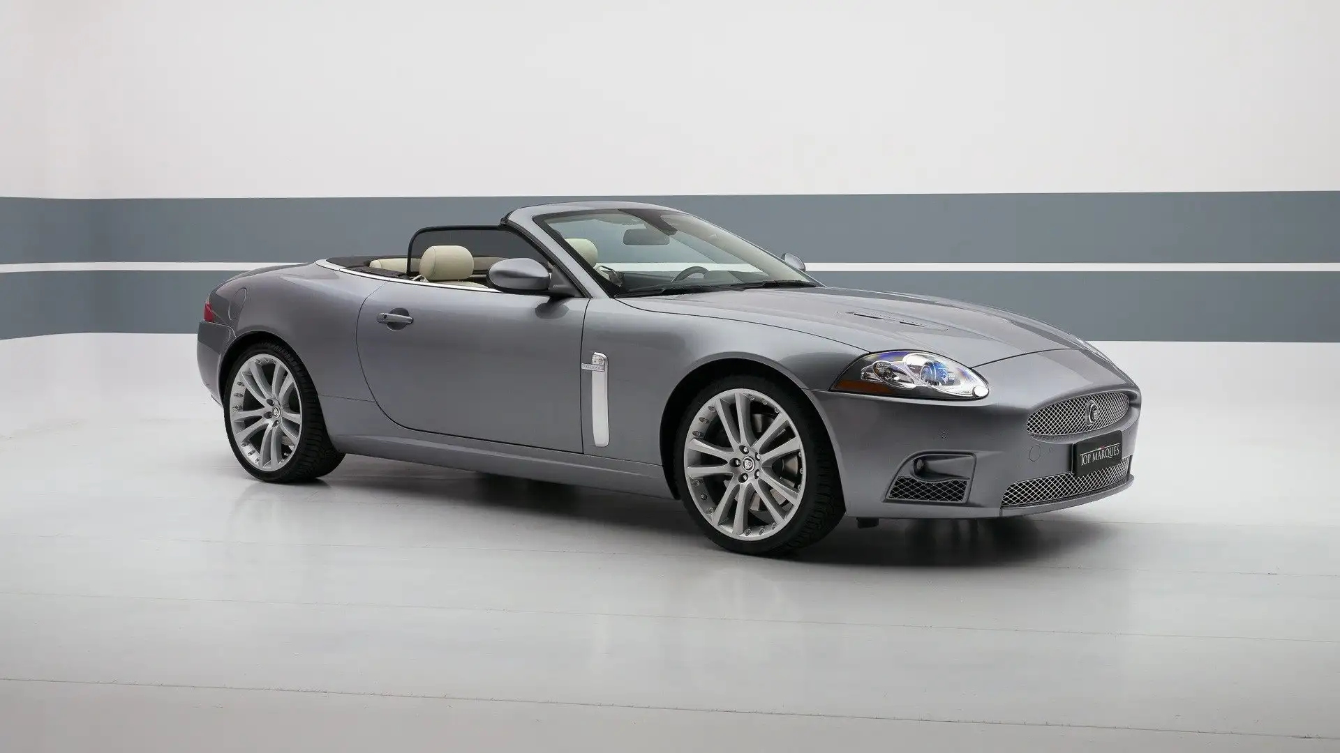 Jaguar XKR 4.2 V8 S/C Convertibile Grigio - 2