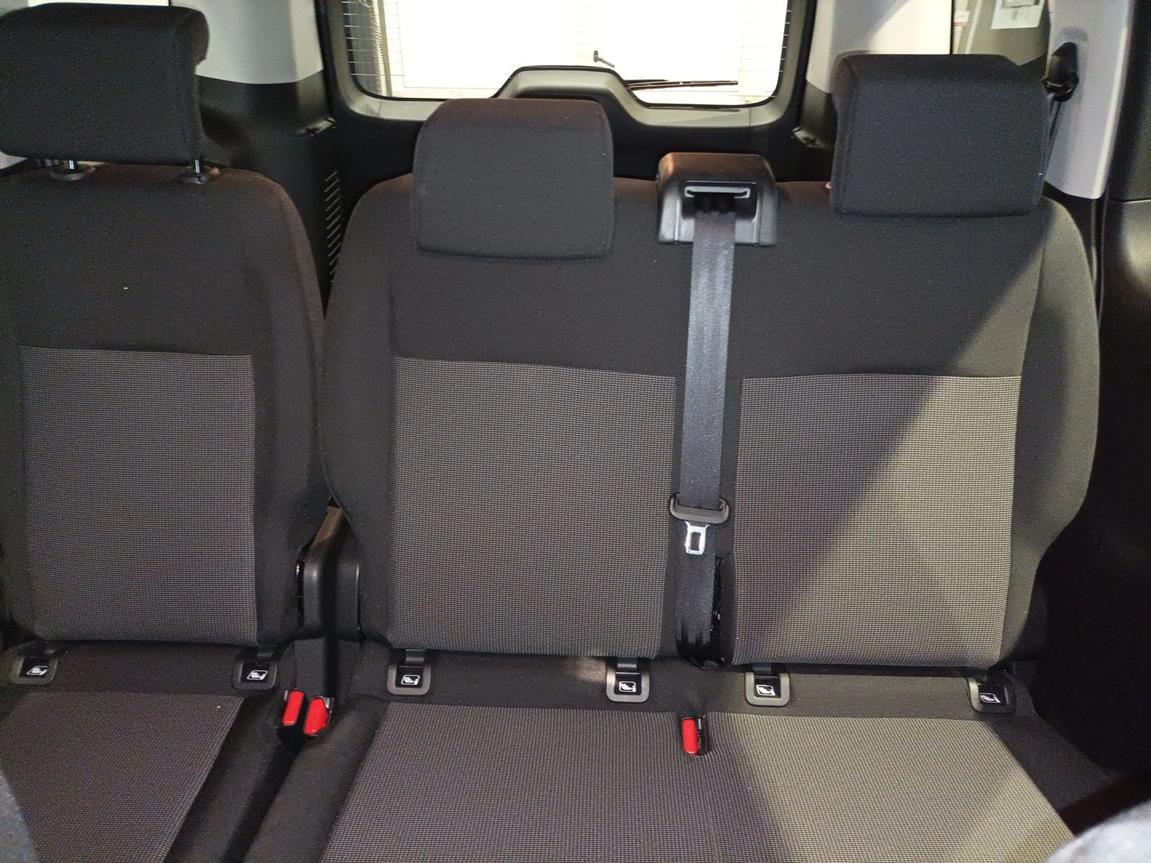 Citroen Spacetourer Spacetourer 2.0 BlueHDi Plus M|LED|PDC|AHK — photo 15