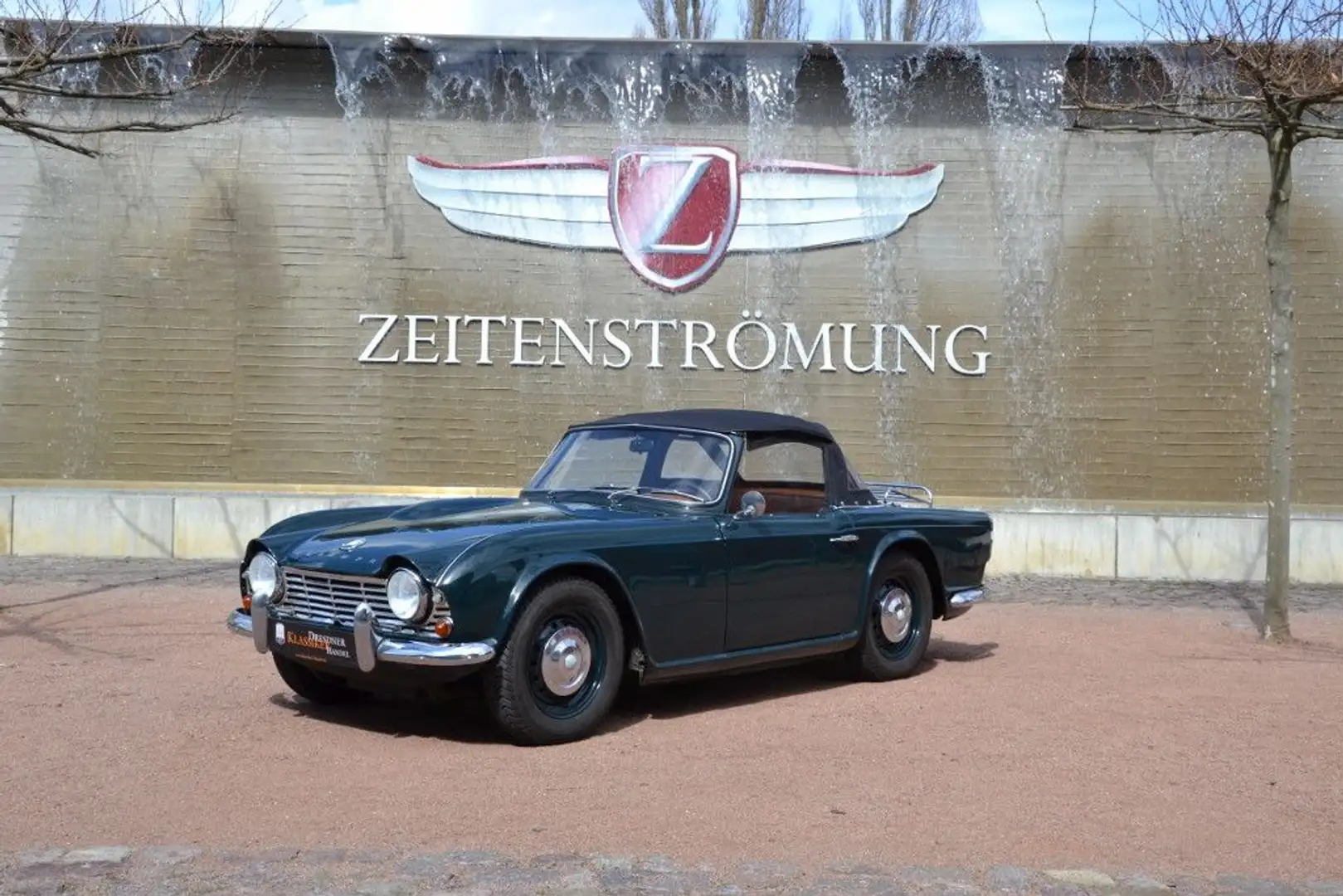 Triumph TR4 restauriert, H-Kennzeichen Zelená - 1