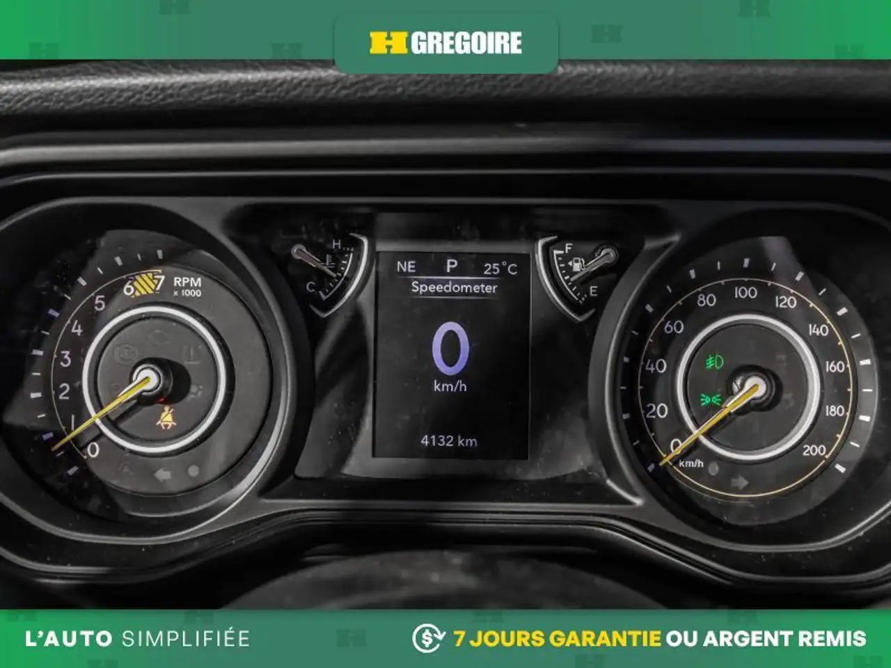 Jeep Wrangler photo Jeep Wrangler