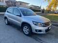 Volkswagen Tiguan Tiguan I 2011 1.4 tsi bm Cross 122cv Plateado - thumbnail 2