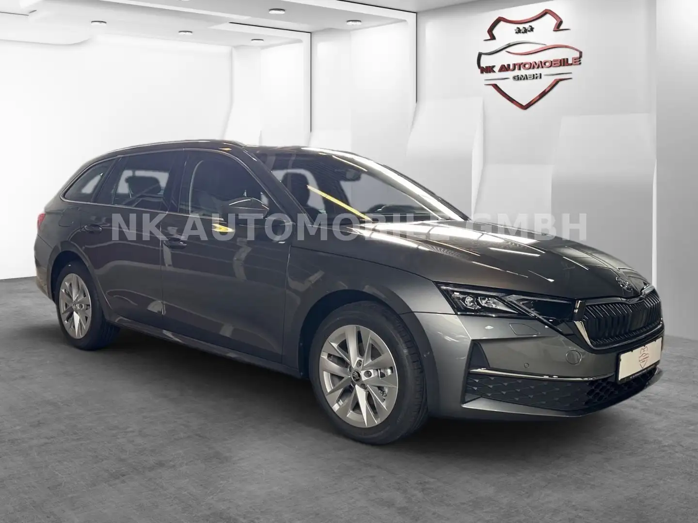 Skoda Octavia Combi 2.0 TDI Selection*NAVI*MATRIX*CAM Grijs - 2