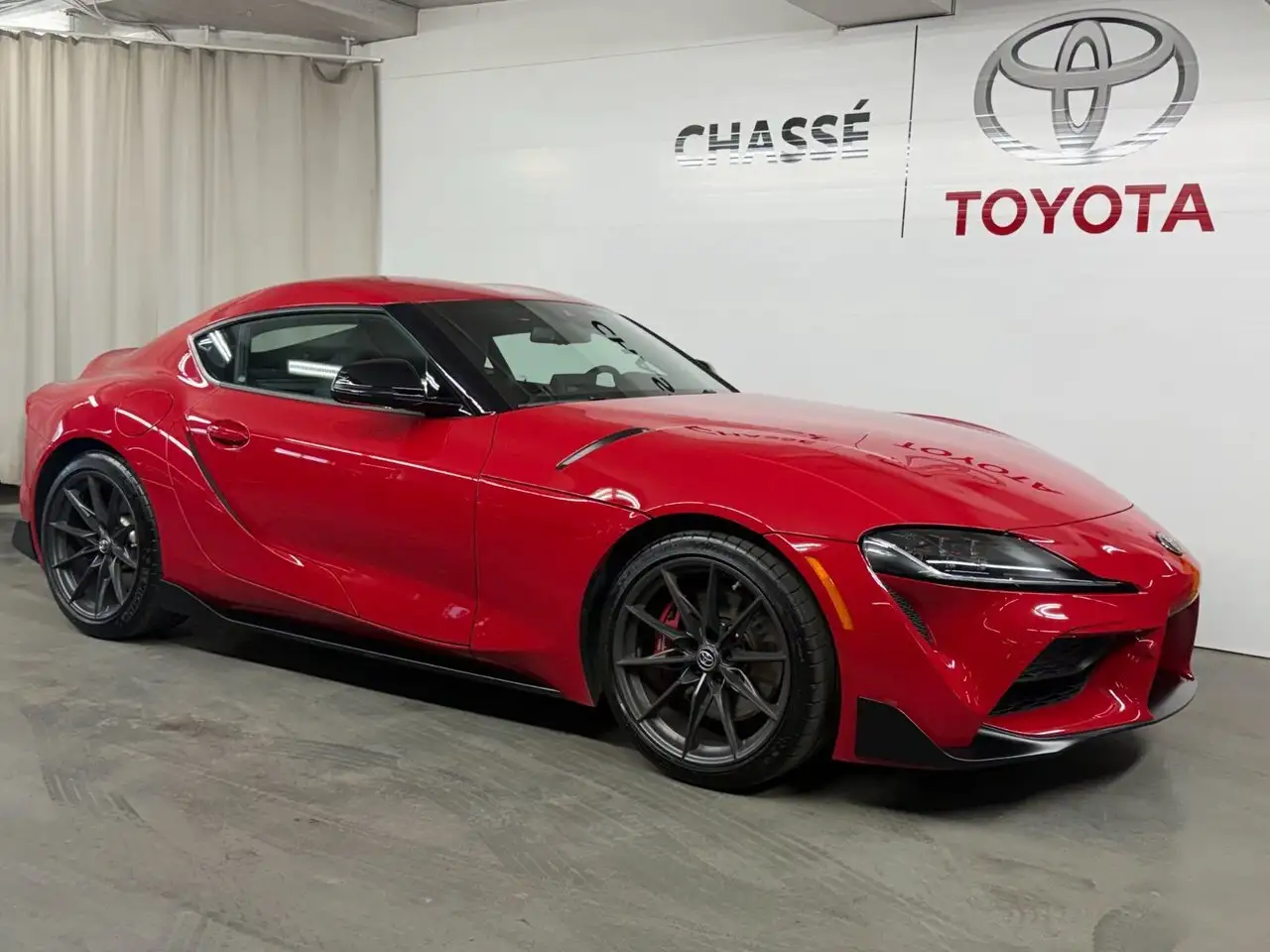 Toyota GR Supra photo Toyota GR Supra