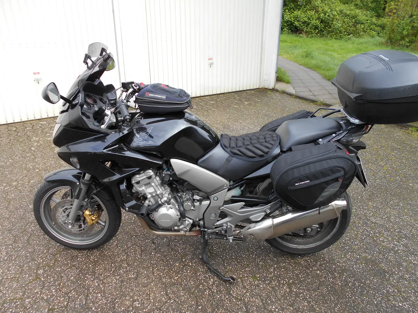 Honda CBF 1000 Černá - 2