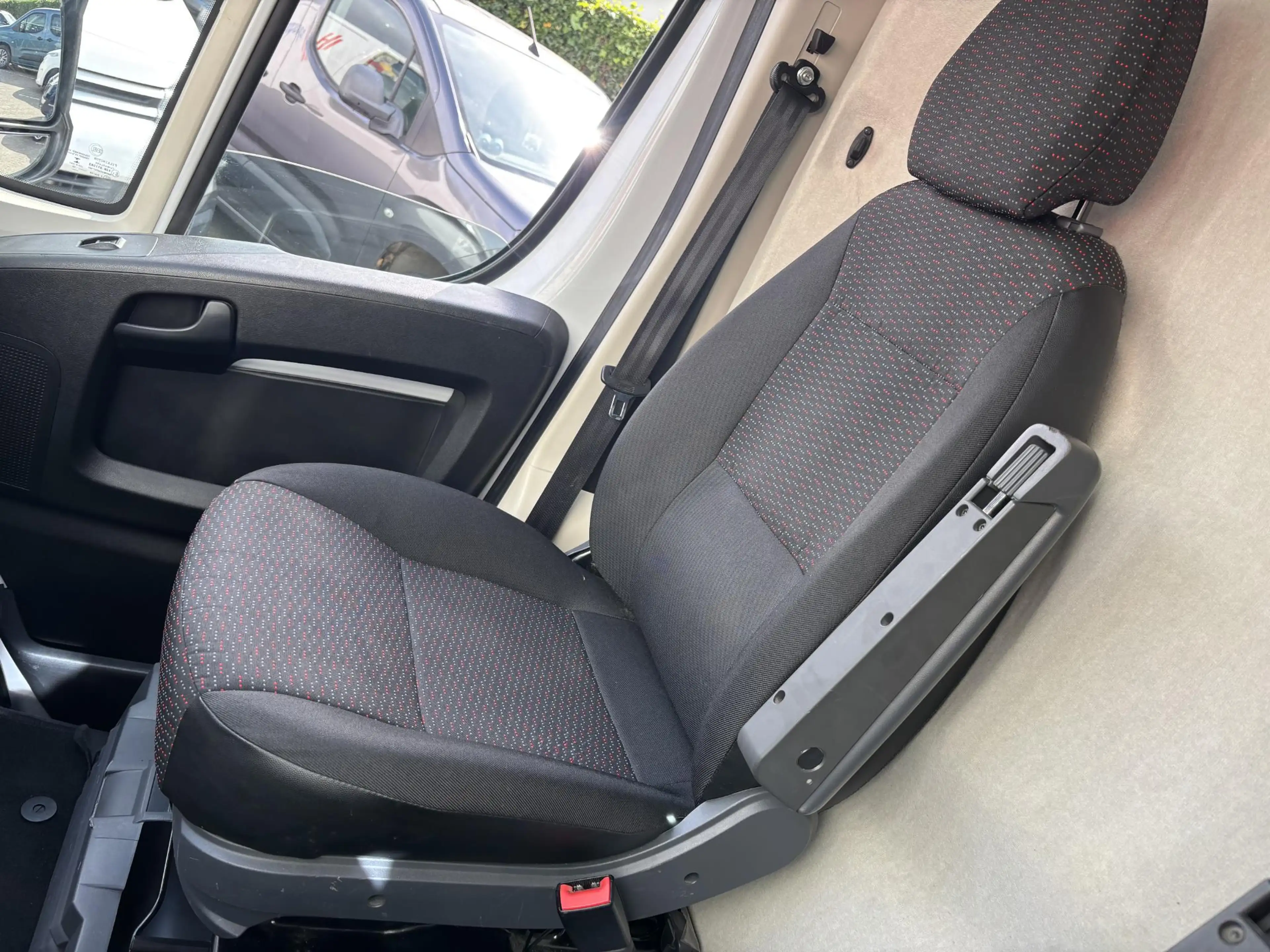 Citroen Jumper 33 2.2 BlueHDi 120 L2H2 Club | 1e eigenaar en deal — photo 13