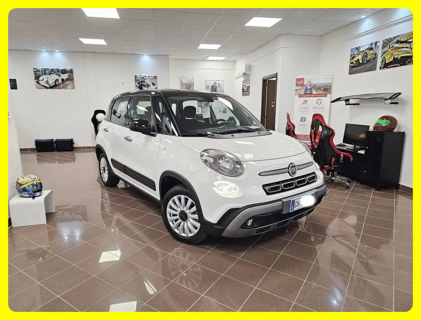 Fiat 500L 1.3 mjt 95cv Cross Business In Garanzia 12 mesi Bianco - 1