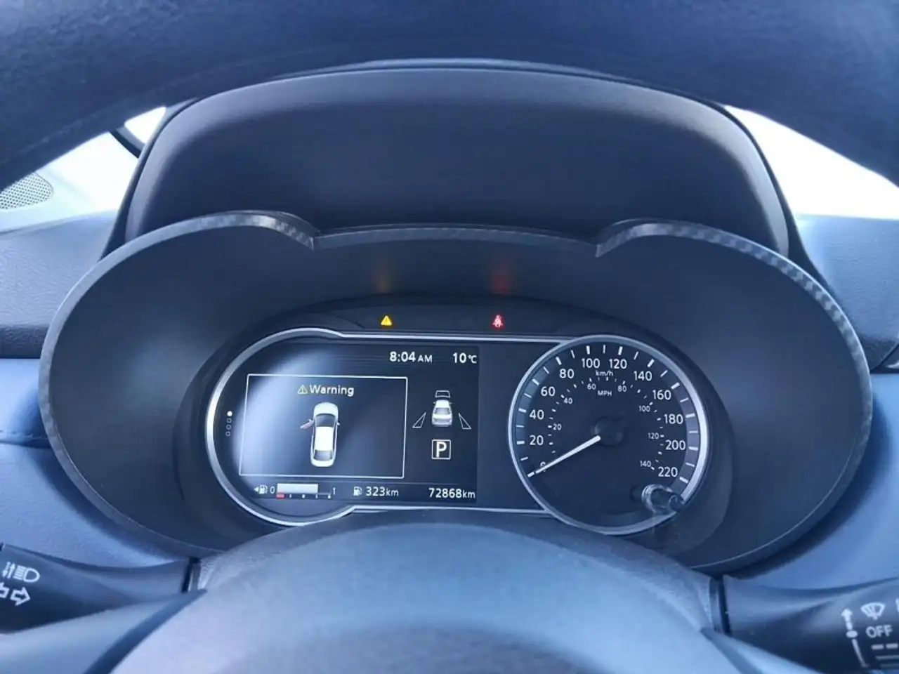 Nissan Versa снимка Nissan Versa