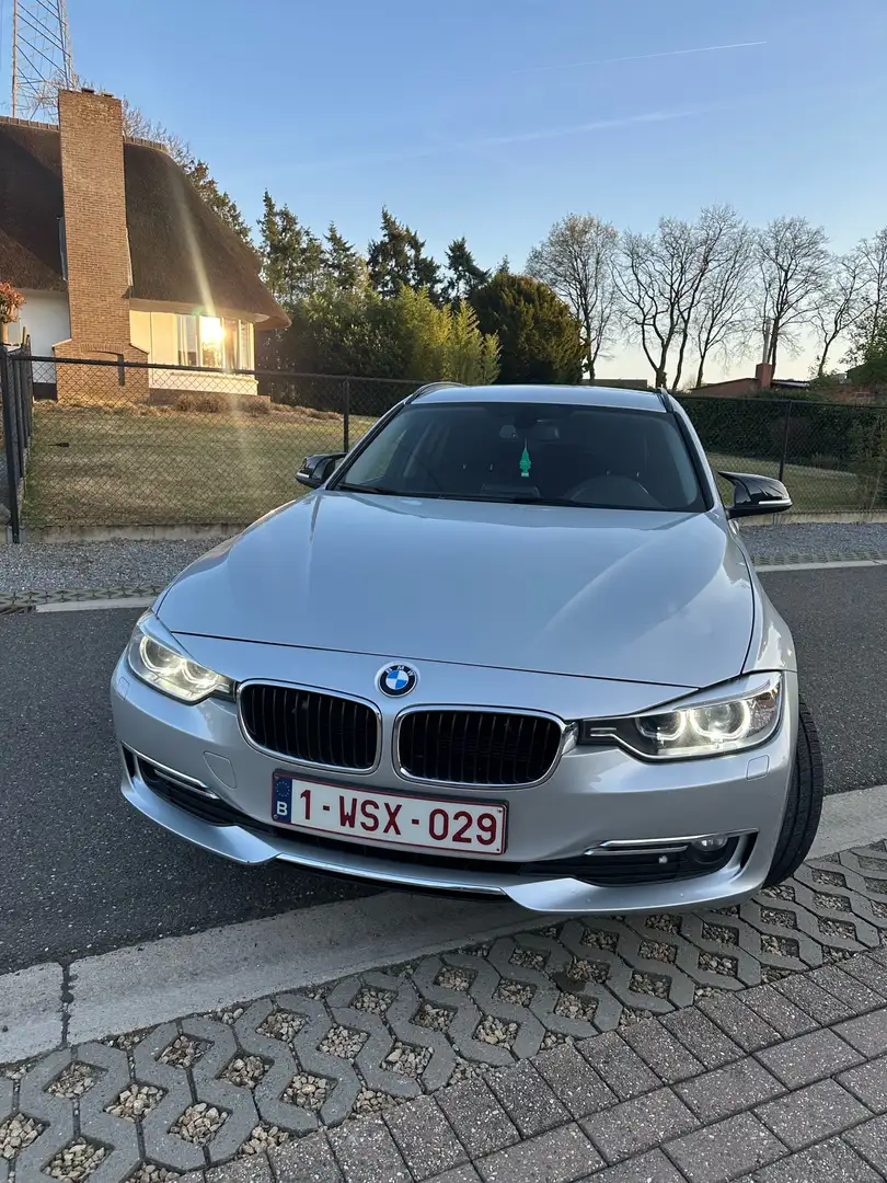 BMW 316 316d Touring Luxury Line - 2