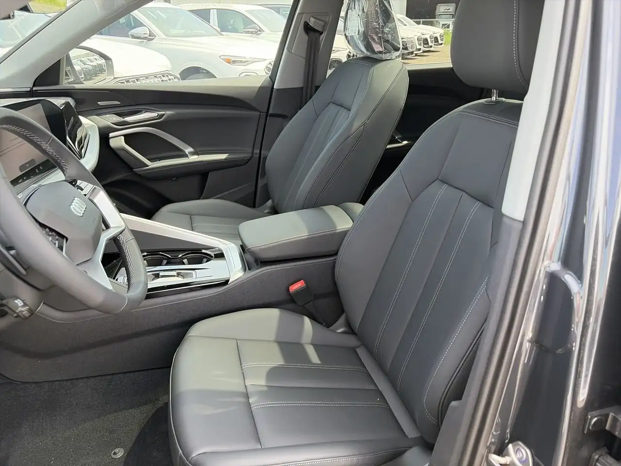 Audi Q5 photo Audi Q5