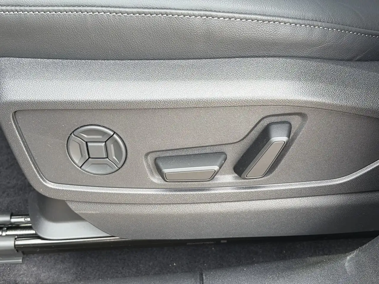 Audi Q5 photo Audi Q5