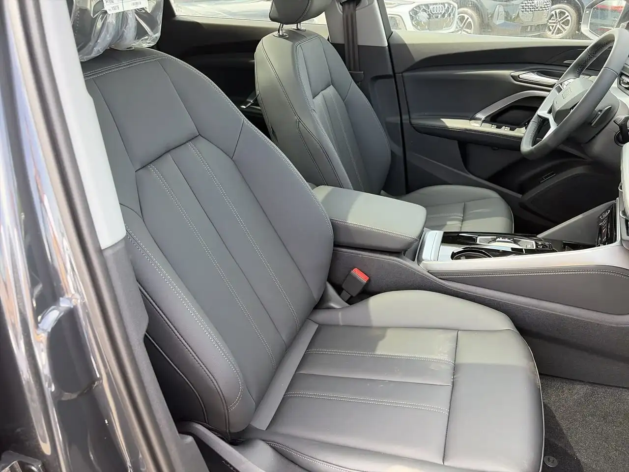 Audi Q5 photo Audi Q5