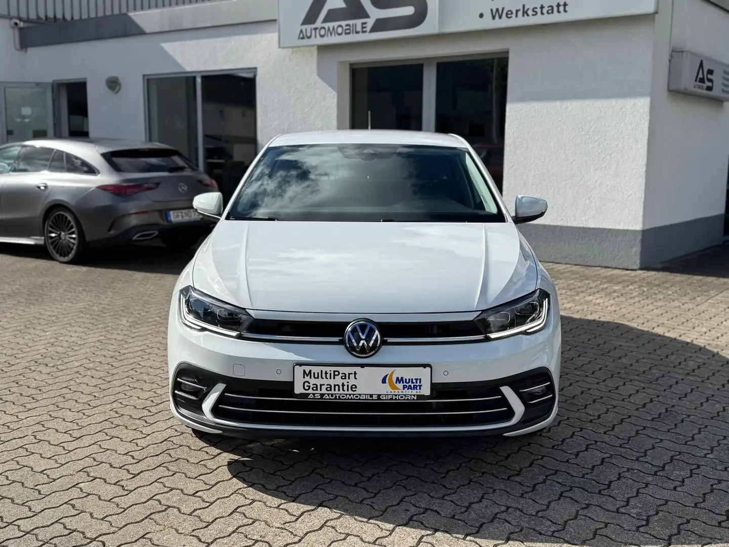 Volkswagen Polo VI 1.0 TGI Style IQ.Light Matrix R.Kamera Weiß - 2