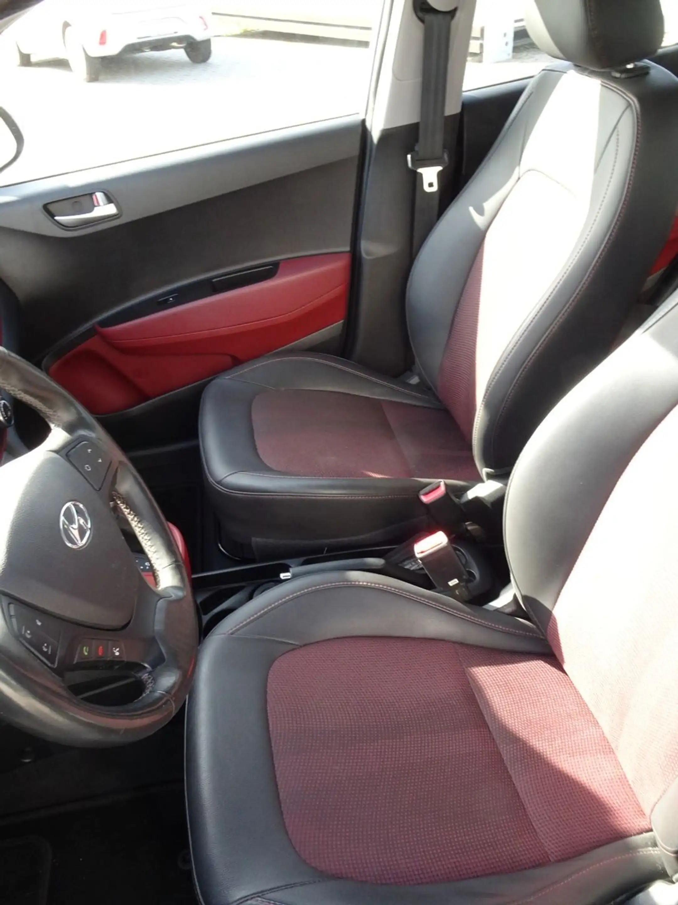Hyundai i10 1.2 Style — photo 3