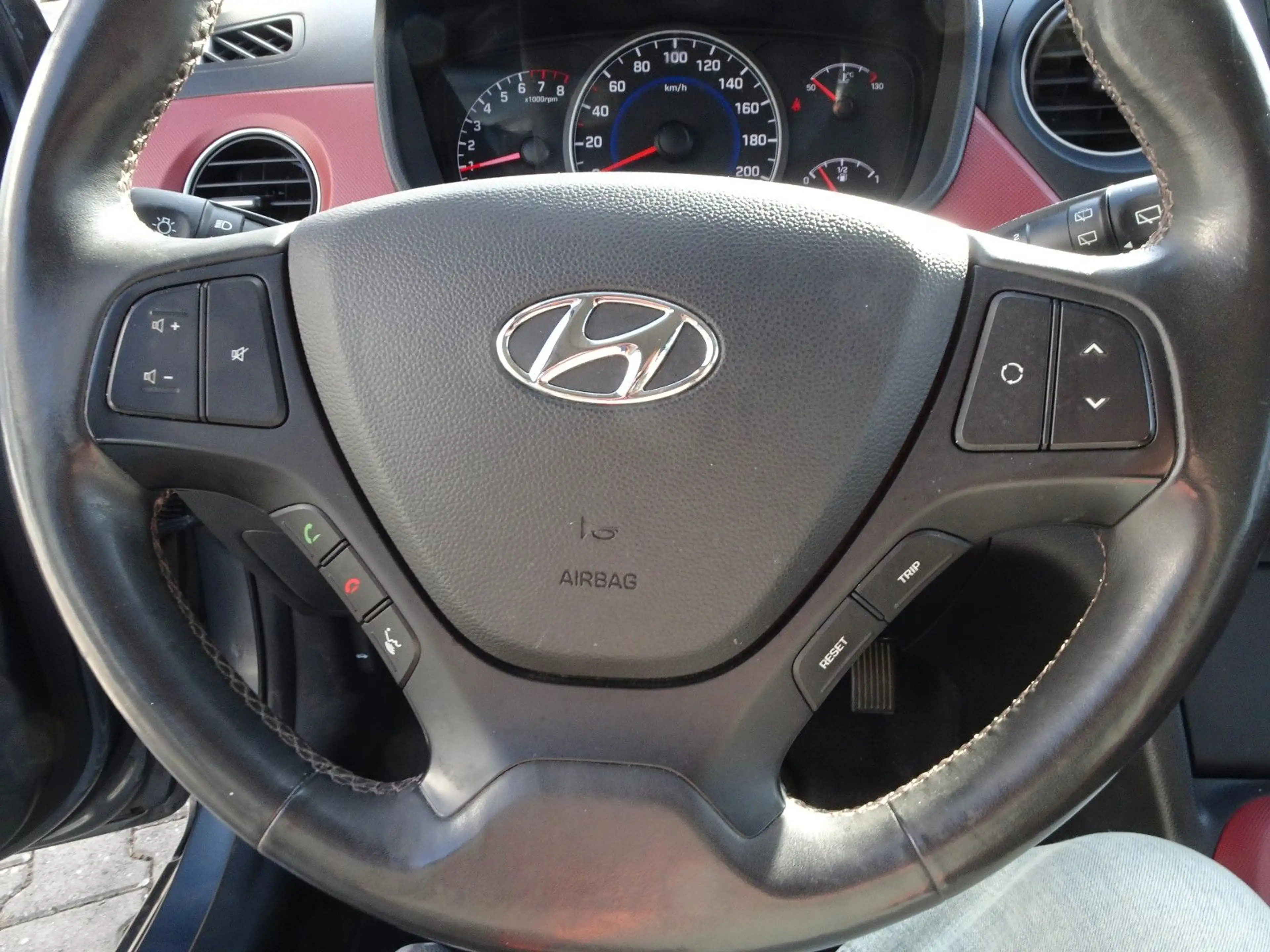 Hyundai i10 1.2 Style — photo 7
