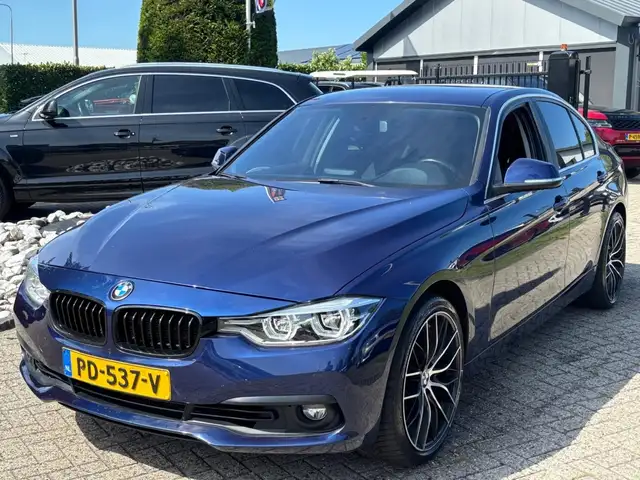 2017 BMW 3 Series in Blue for sale