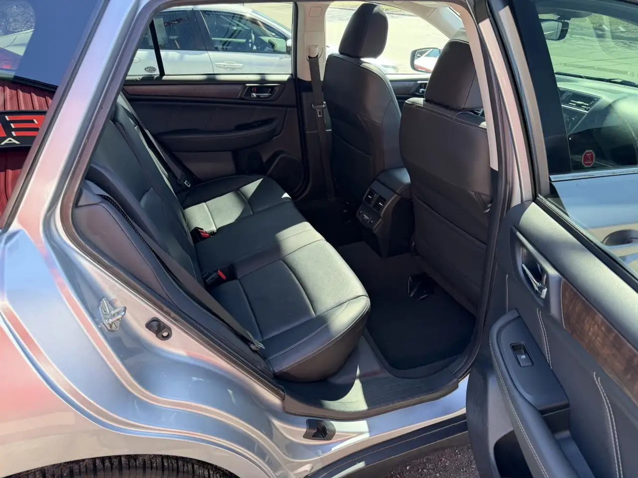 Subaru OUTBACK снимка Subaru OUTBACK