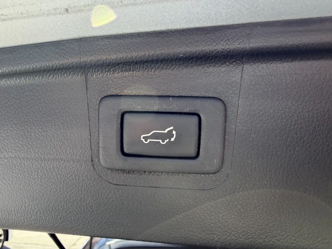 Subaru OUTBACK снимка Subaru OUTBACK