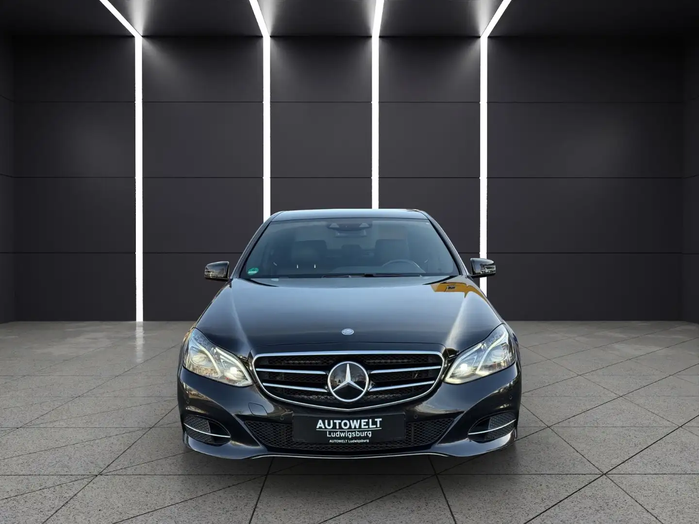 Mercedes-Benz E 400 E400 Avantgarde 7G-Tronic Limo. TOP AUSSTATTUNG Noir - 2