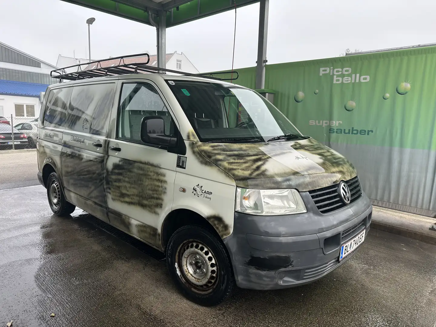Volkswagen T5 Transporter - 2