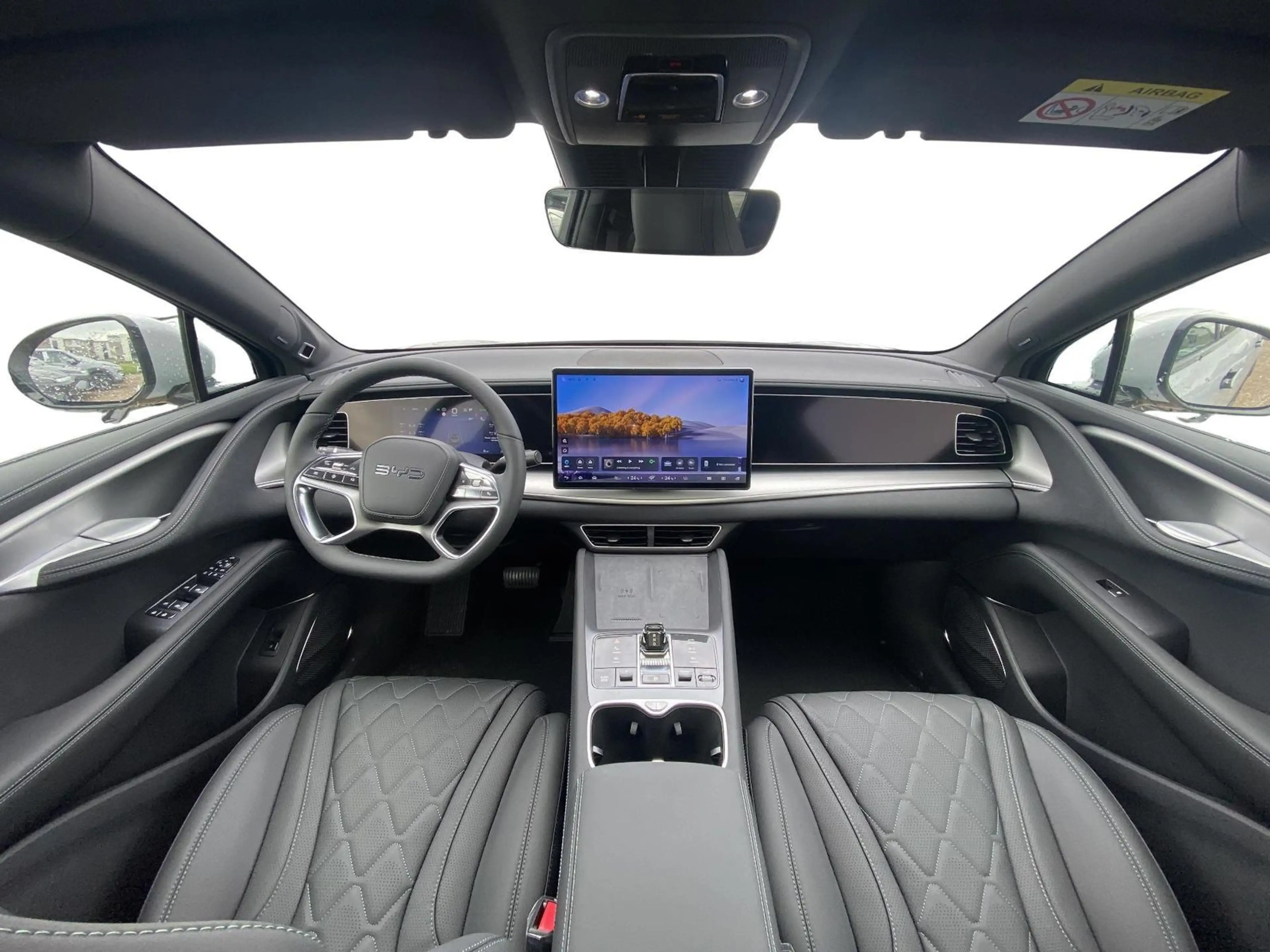 BYD Sealion 7 Design 82,5 kWh Kamera Navi — photo 9