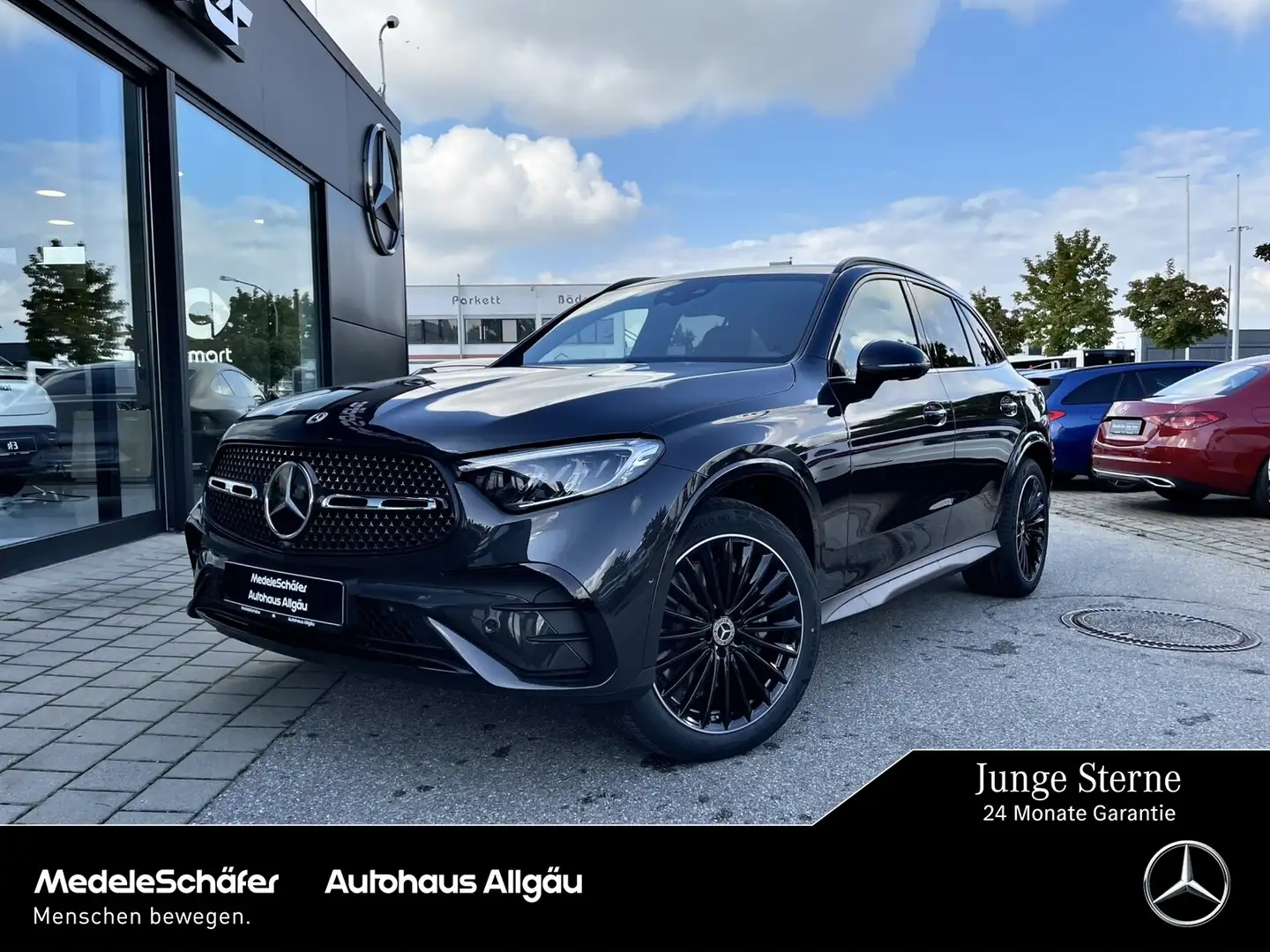 Mercedes-Benz GLC 300 GLC 300 4M AMG Night Distr AHK Burm3D Pano Memo Grau - 1