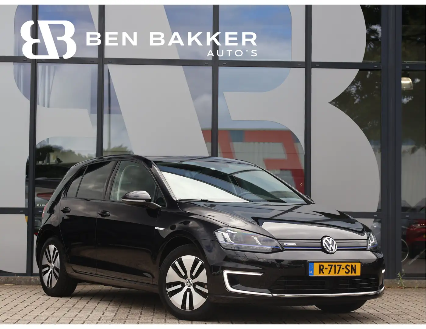 Volkswagen e-Golf e-Golf | Warmtepomp | Leder | ACC | Cam | Navi | Noir - 1