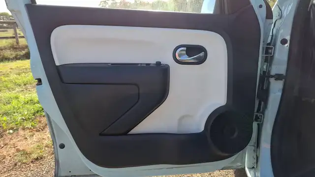 Renault Twingo view 7