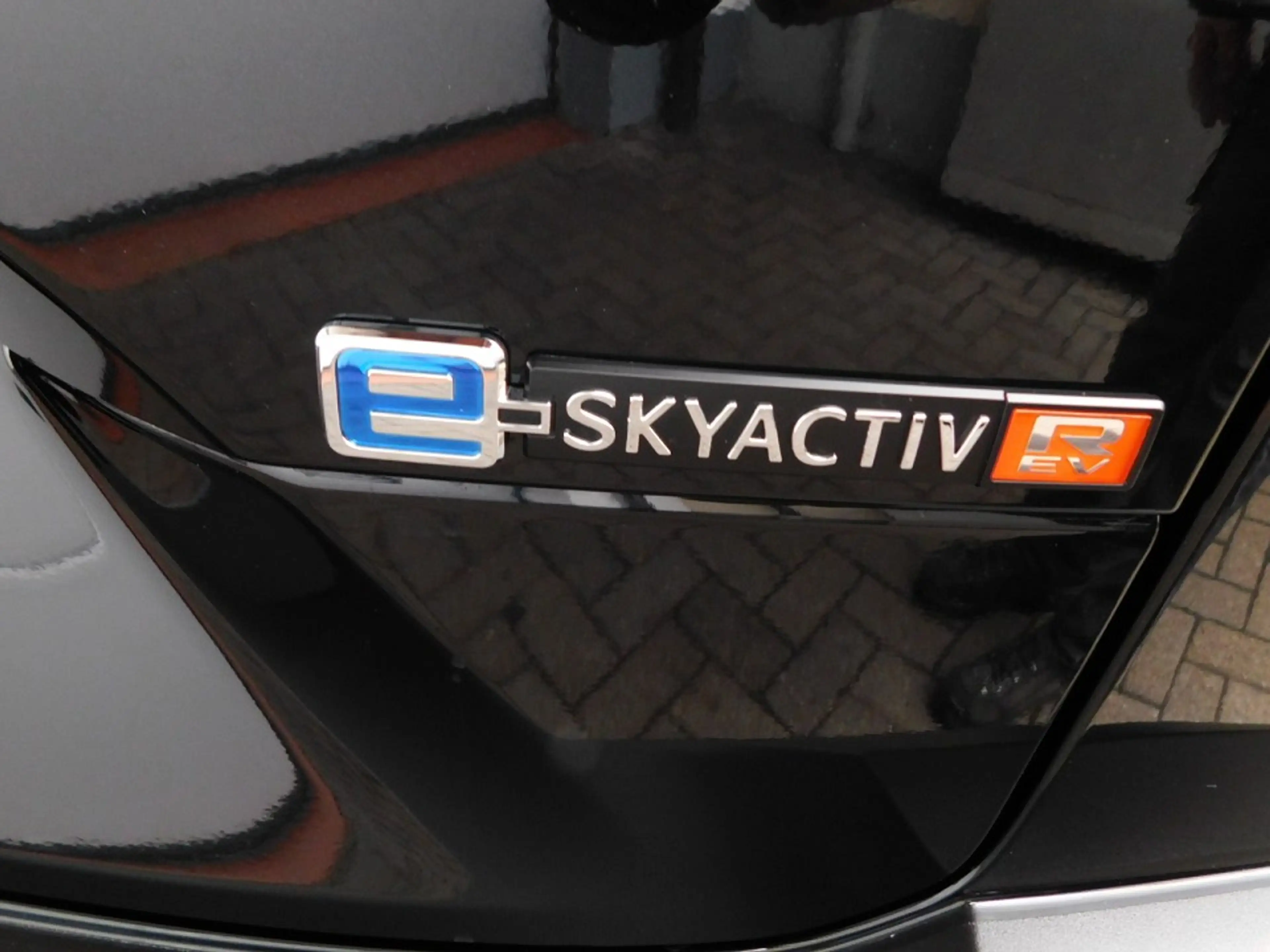 Mazda MX-30 e-SKYACTIV R-EV Makato Urban Expression/Premium-P. — photo 13
