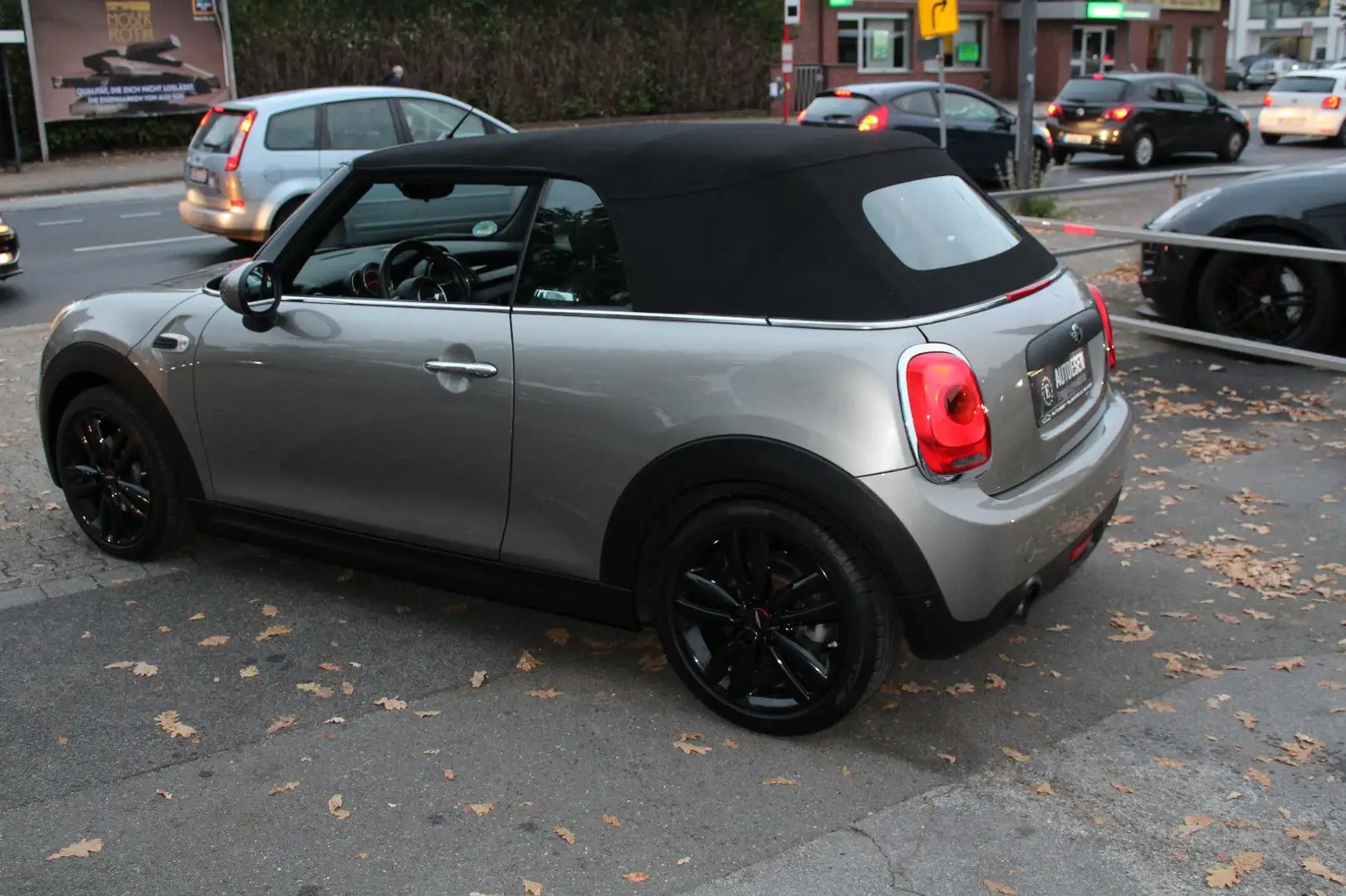 MINI One Cabrio +SITZHEIZUNG+PDC+KLIMA+1.HAND Grau - 2