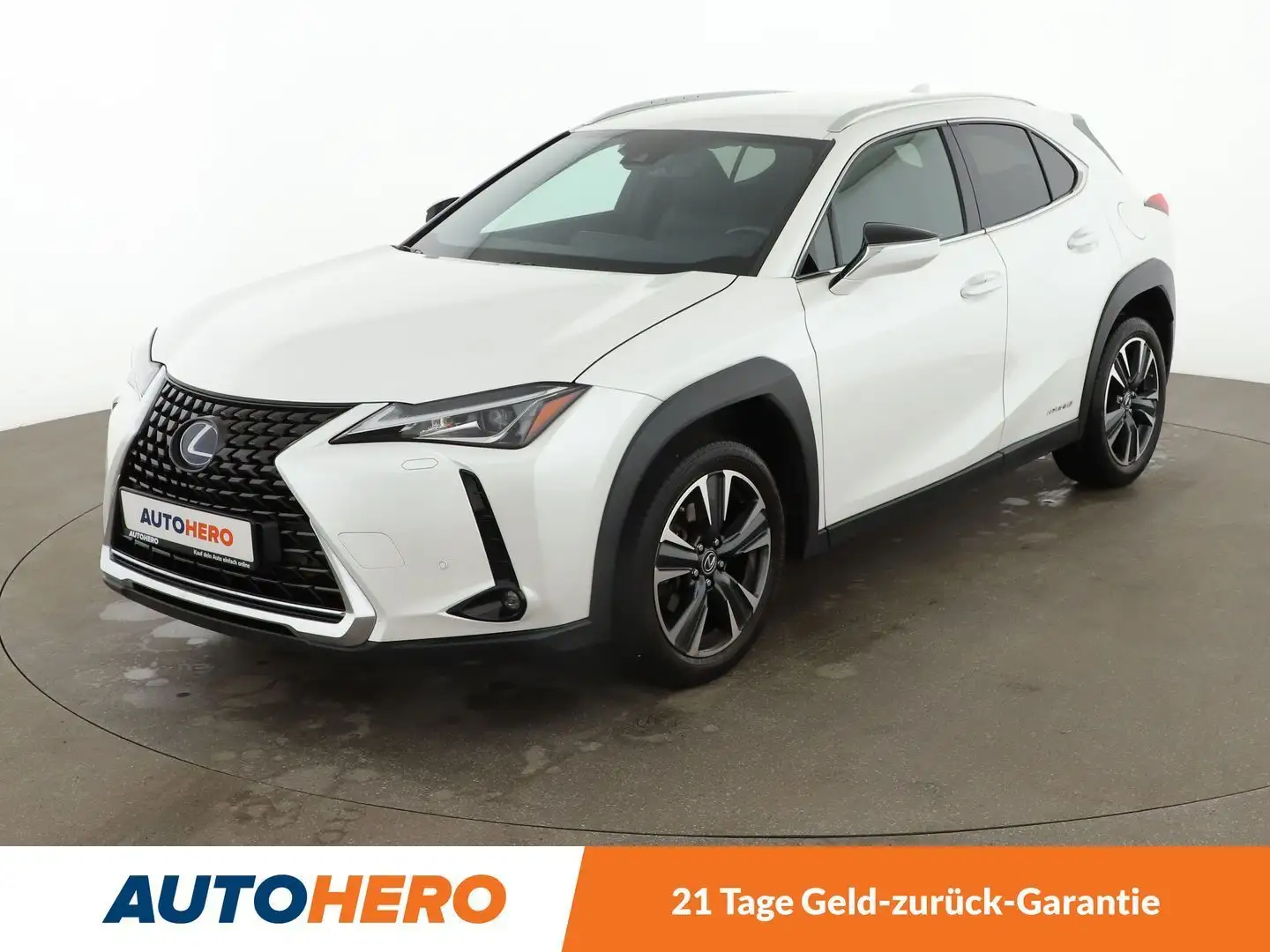 Lexus UX 250h UX 250h Style Edition Aut.*ACC*PDC*ALU*CAM* Weiß - 1