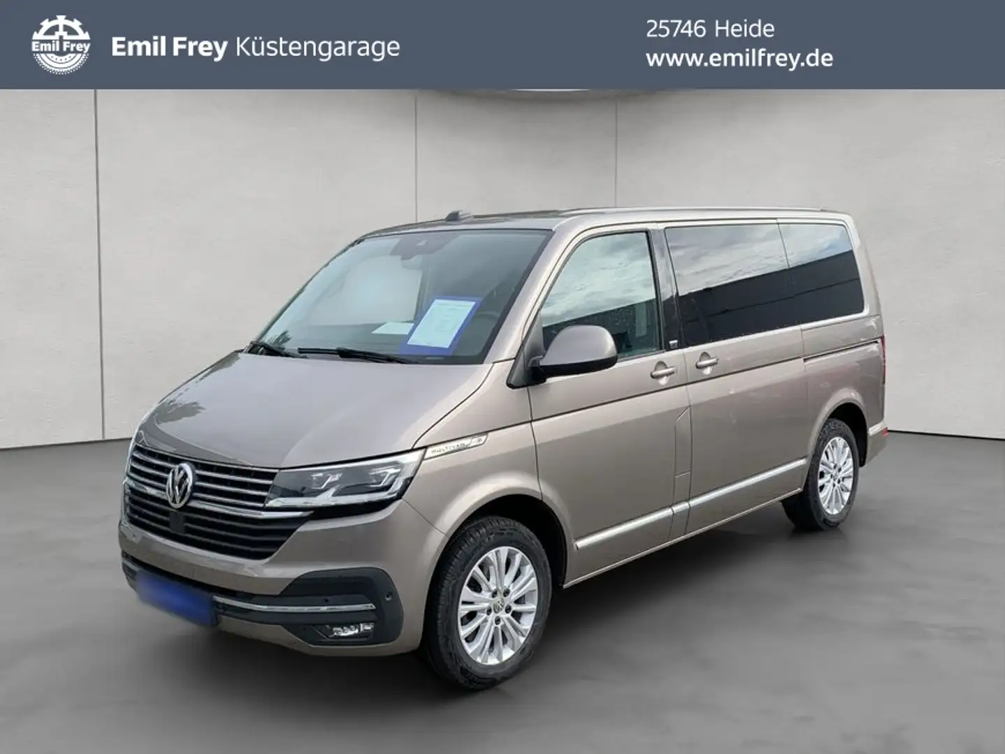 Volkswagen T6.1 Multivan T6.1 Multivan Multivan T6.1 Generation 6 DSG Nav Beige - 1