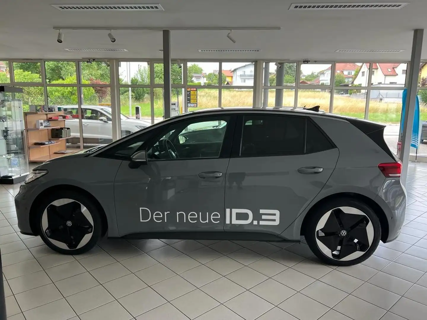 Volkswagen ID.3 150 kW Pro S (4-Sitzer) (E11/E12) Gris - 1