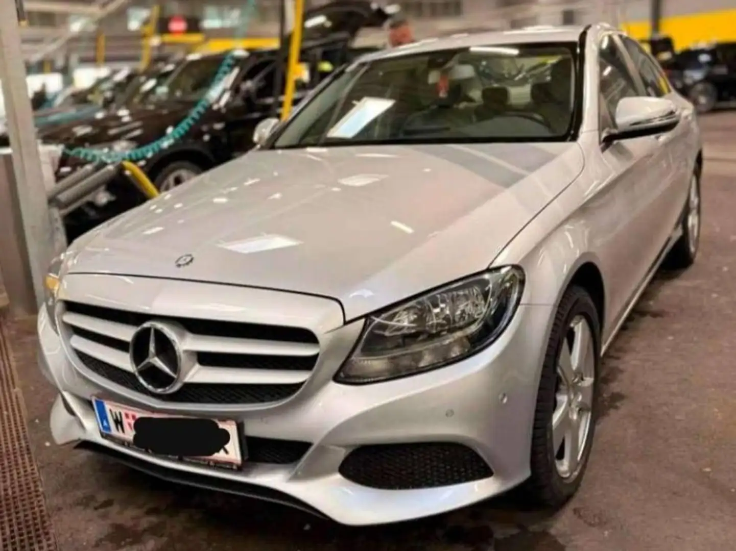 Mercedes-Benz C 180 C 180 d Aut. 7 Gang Silber - 2